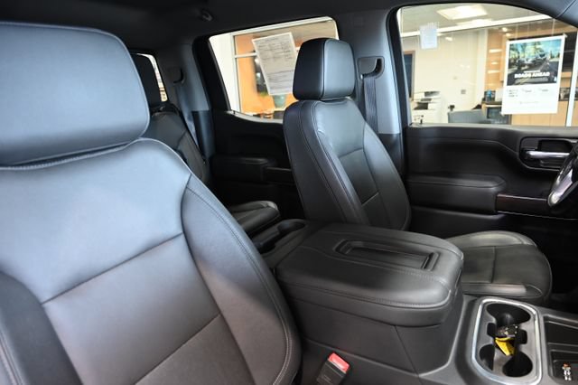 Used 2021 GMC Sierra 1500 SLT w/ SLT Premium Plus Package AWD/4WD image 11