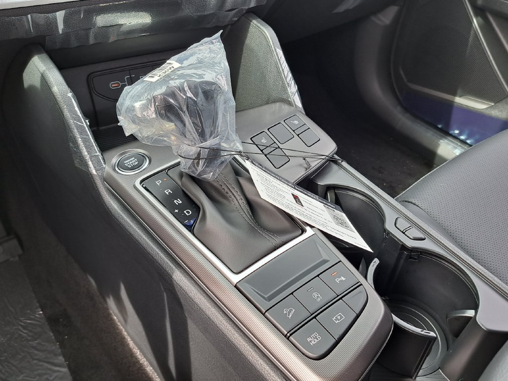 New 2026 Kia Sportage EX AWD/4WD image 11