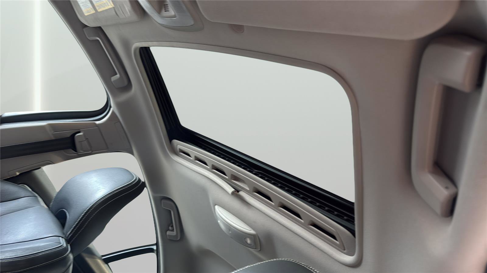 Used 2017 Volvo S60 T5 Dynamic w/ Protection Package image 16