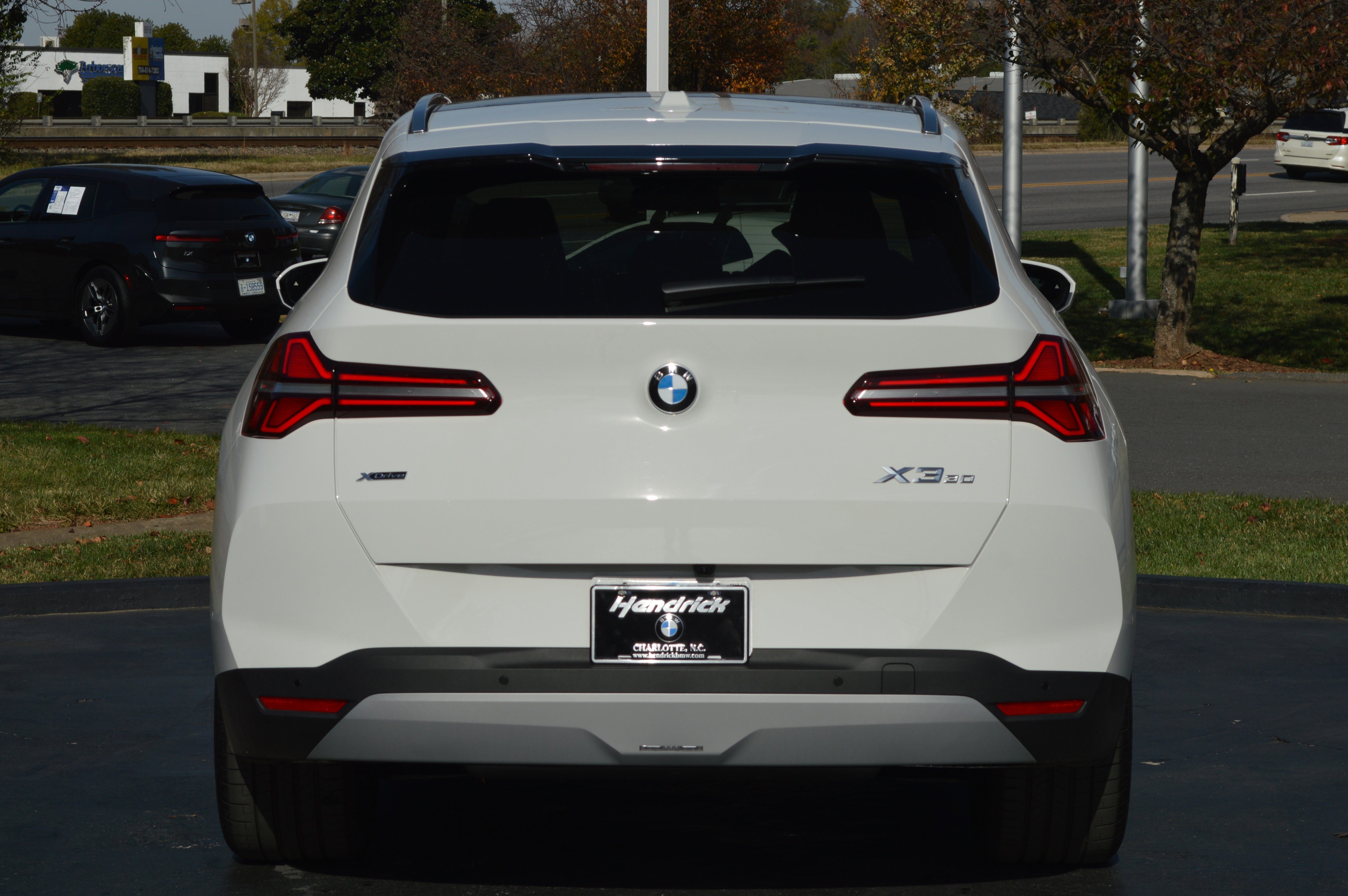 Used 2026 BMW X3 xDrive30 w/ Premium Package image 10