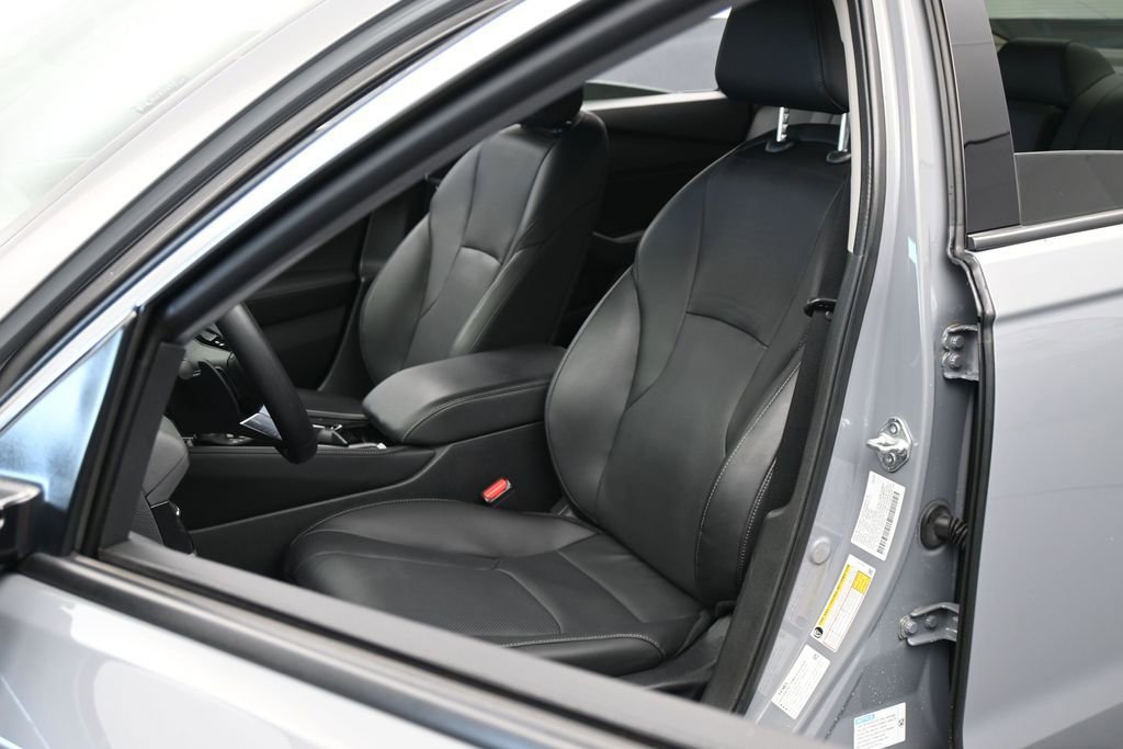 Used 2024 Honda Accord Touring image 10