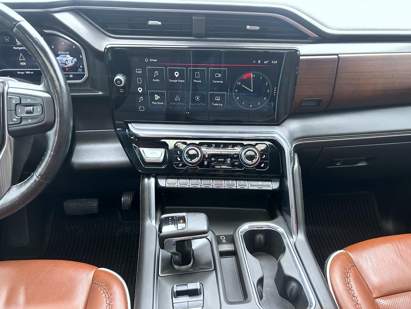 Used 2024 GMC Sierra 1500 Denali Ultimate AWD/4WD image 12