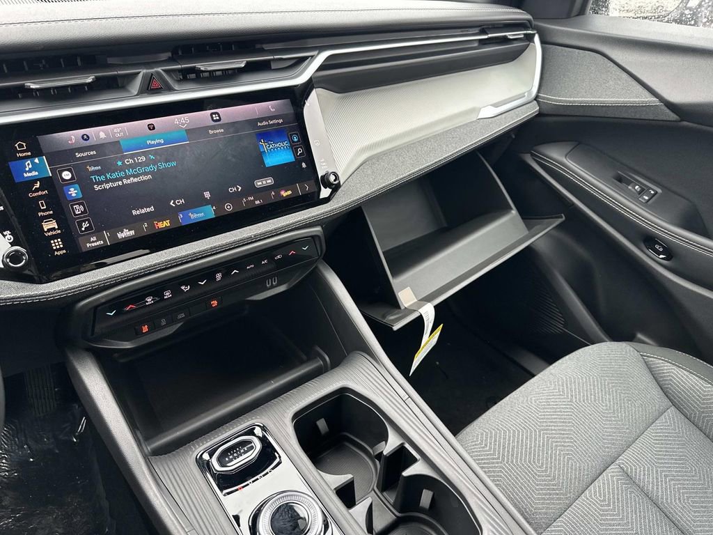 New 2026 Jeep Cherokee Laredo image 16