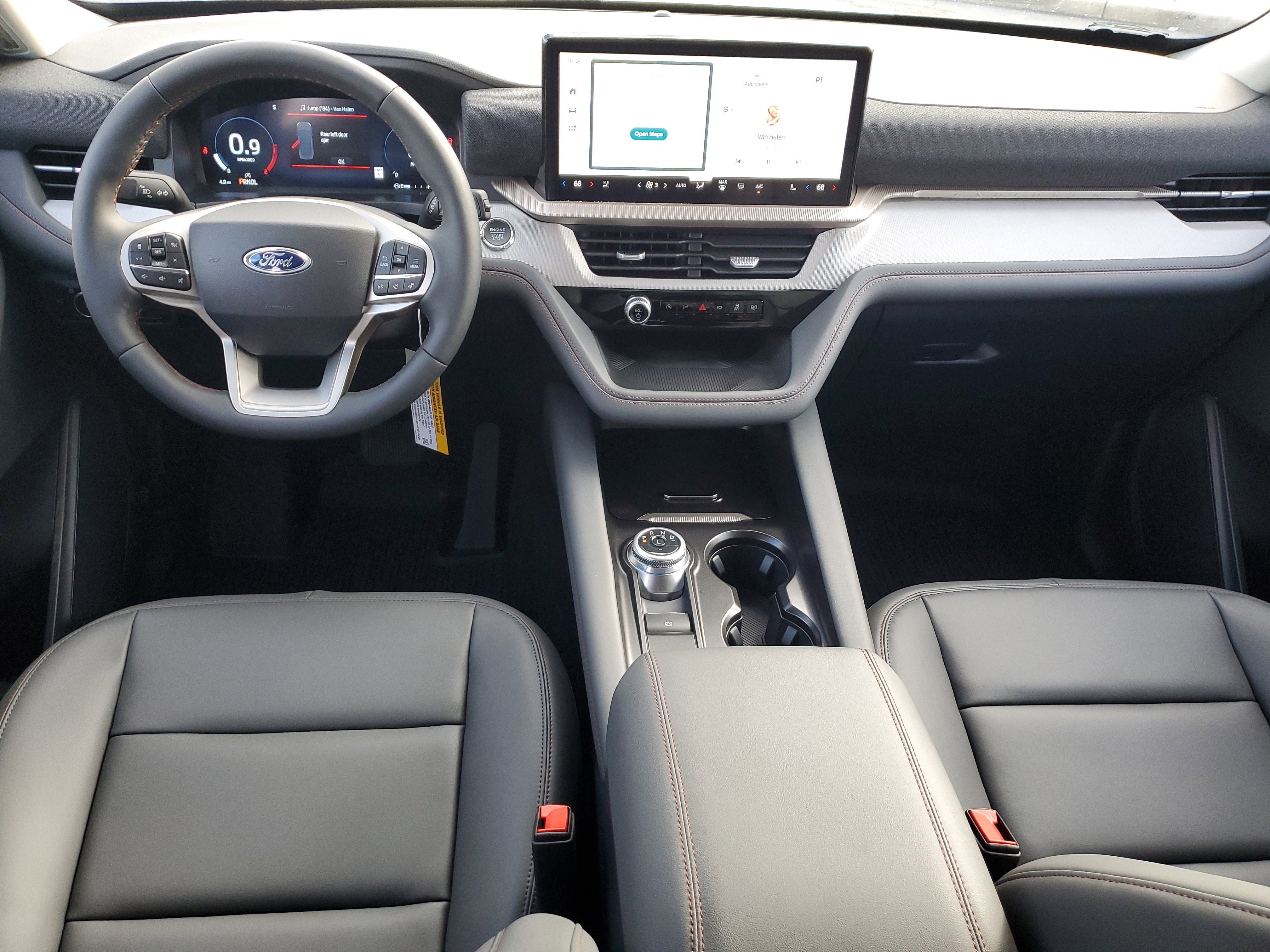 New 2025 Ford Explorer Active w/ Active Comfort Package image 13