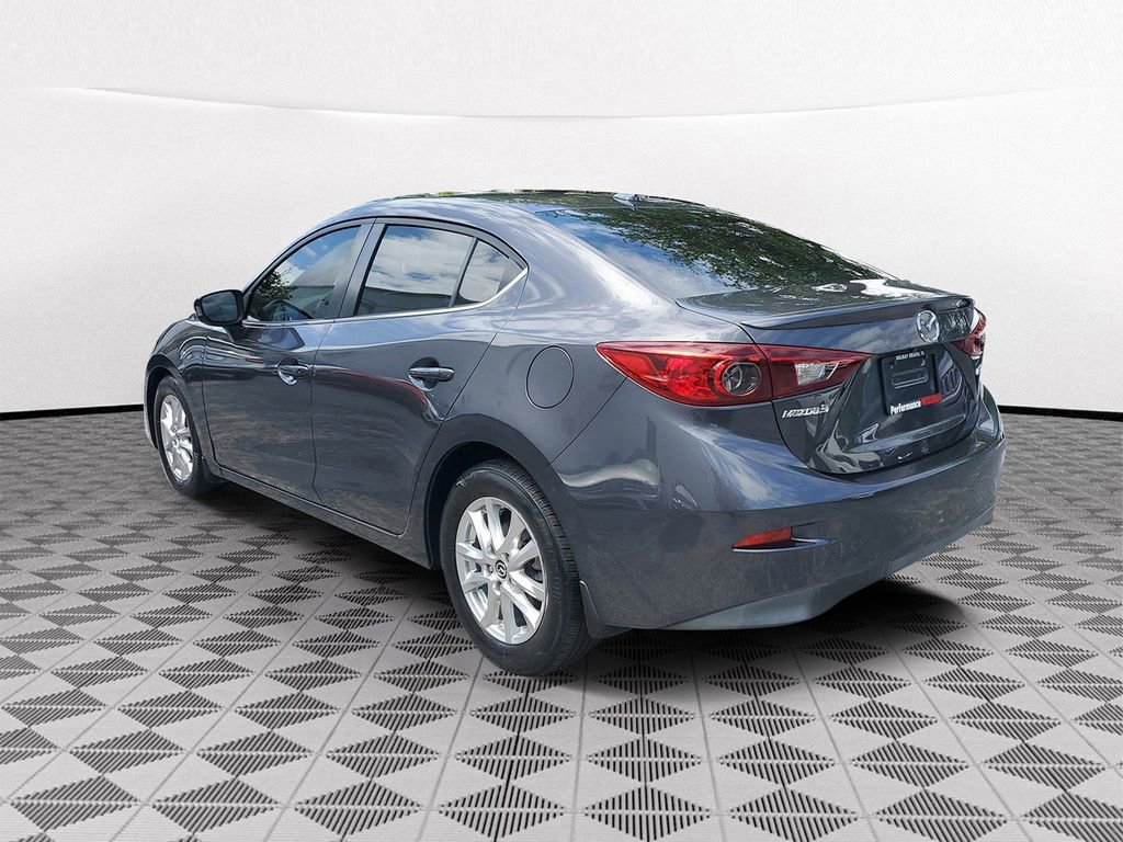 Used 2016 MAZDA MAZDA3 i Grand Touring image 4