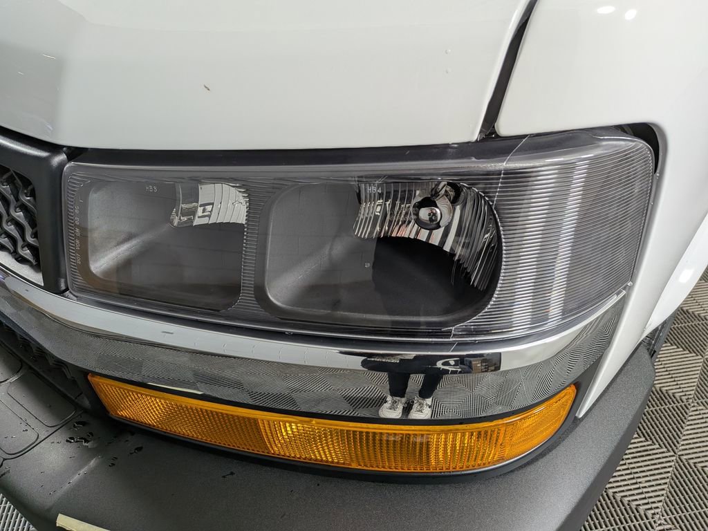 New 2025 Chevrolet Express 2500 image 14