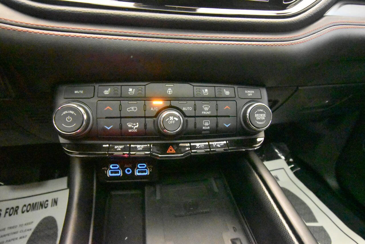 Used 2023 Dodge Durango R/T RWD image 26