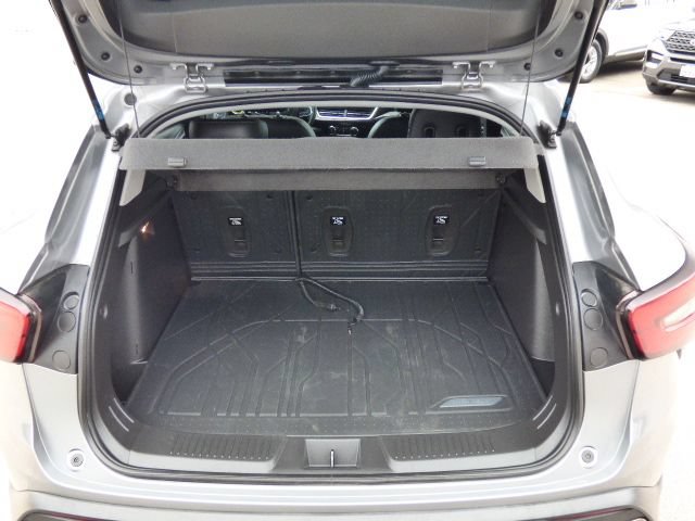 Used 2024 Chevrolet Trax ACTIV w/ Sunroof Package FWD image 11