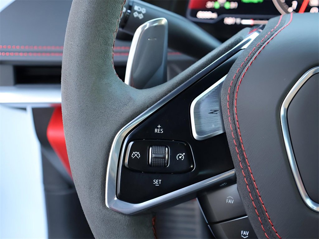 Used 2023 Chevrolet Corvette Stingray Premium Conv w/ Z51 Performance Package image 37