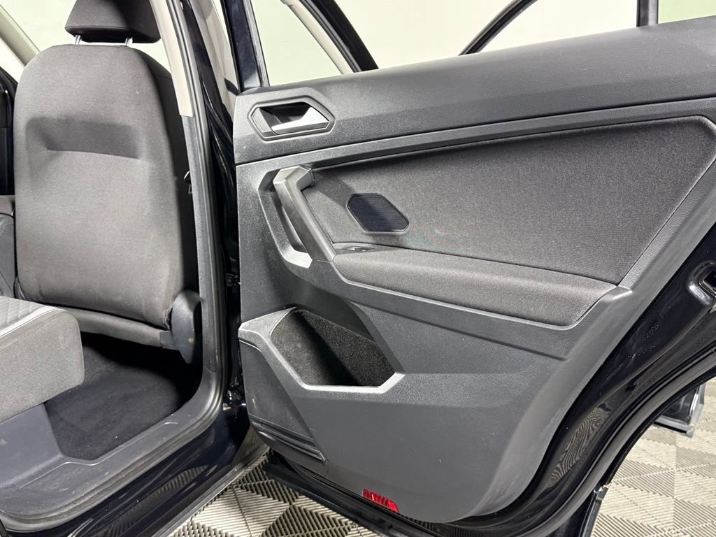 Used 2021 Volkswagen Tiguan S FWD image 25