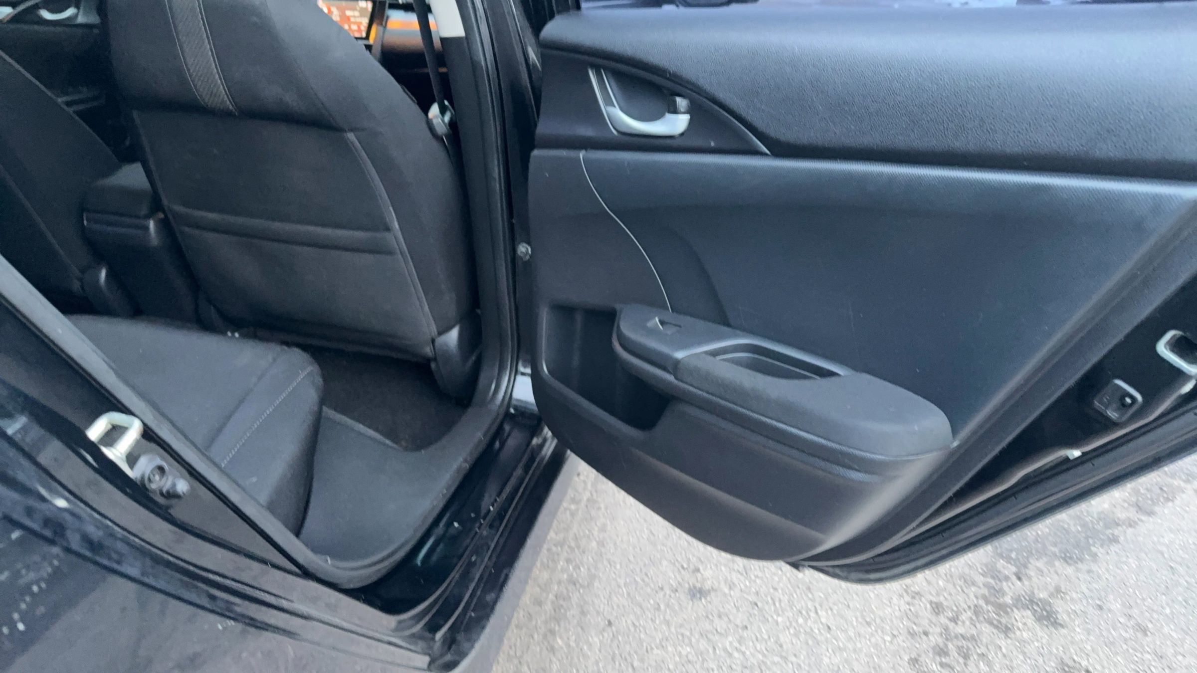 Used 2017 Honda Civic EX-T image 14