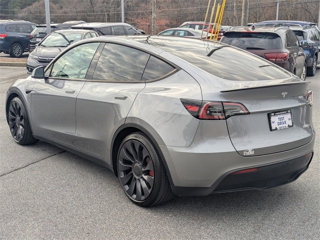 Used 2025 Tesla Model Y Performance image 5