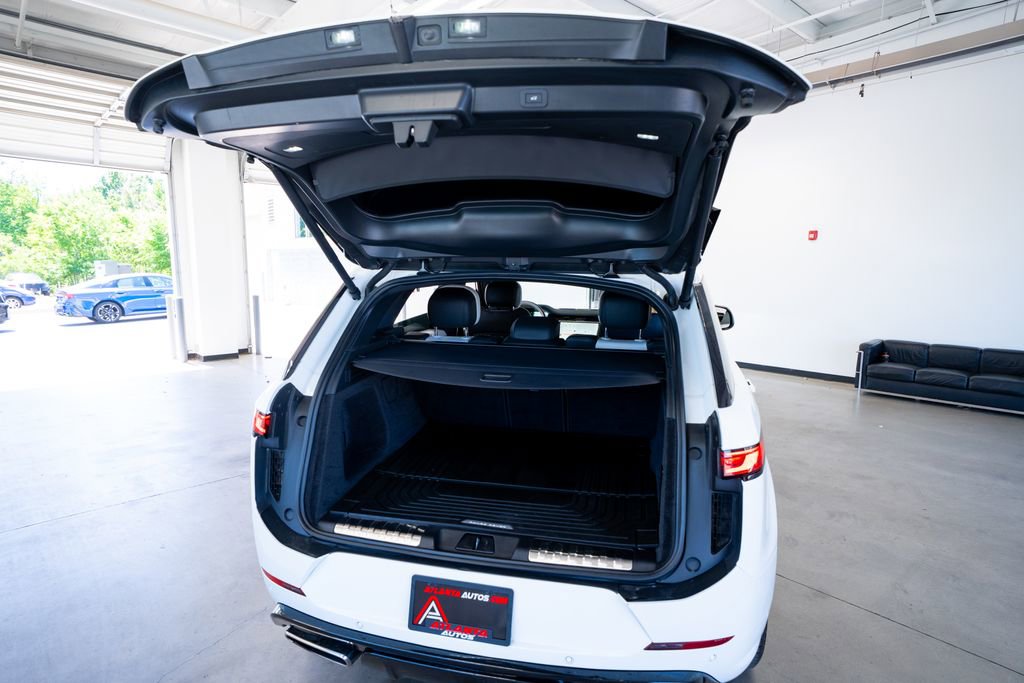 Used 2025 Land Rover Range Rover Sport Dynamic SE image 48