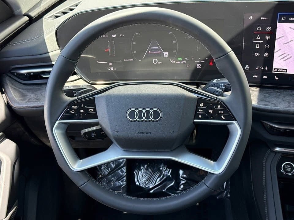 Certified 2025 Audi Q5 Premium w/ Convenience Package AWD/4WD image 14