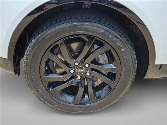 Used 2020 Land Rover Discovery Landmark AWD/4WD image 25