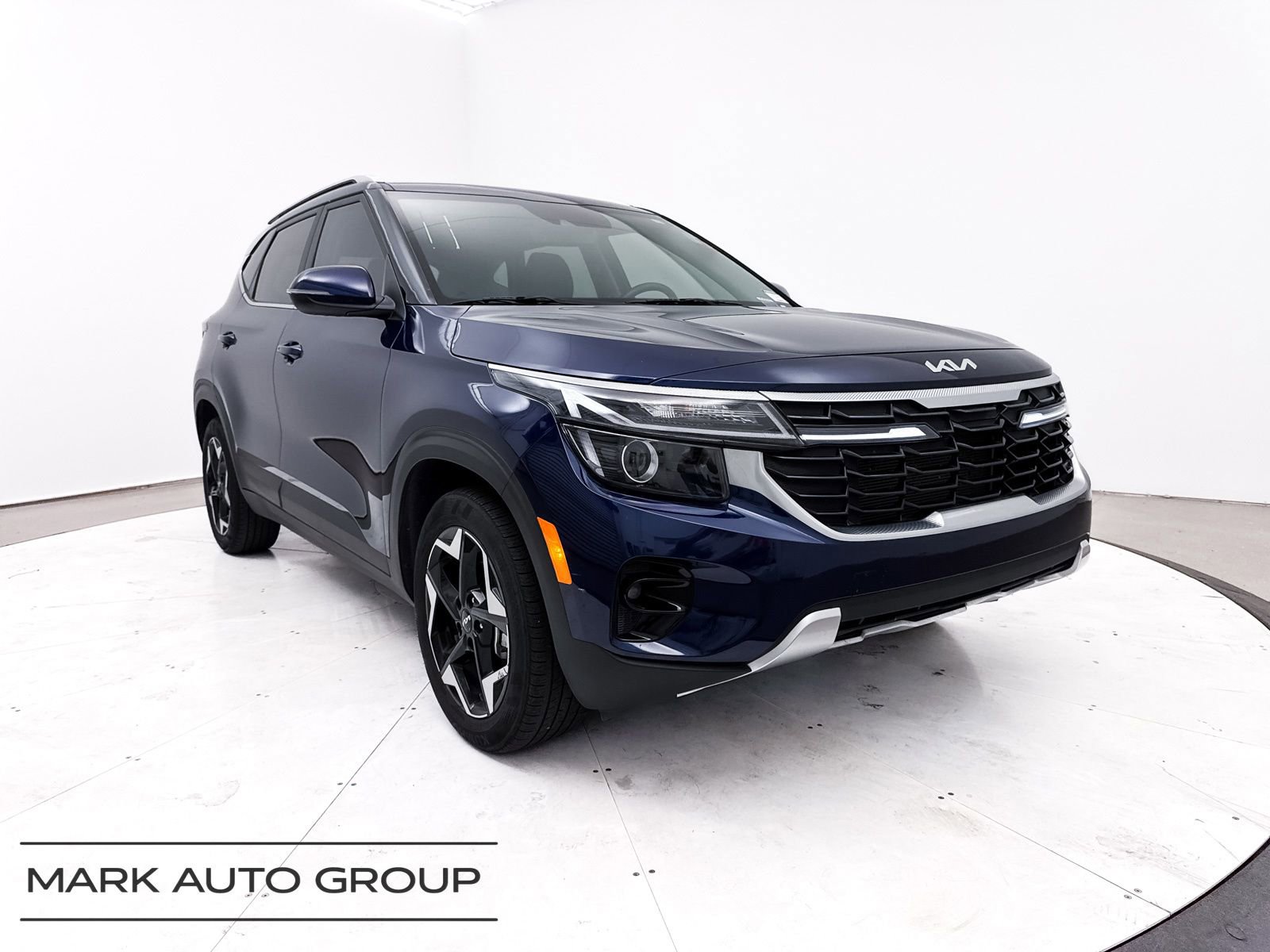 Certified 2024 Kia Seltos EX image 10