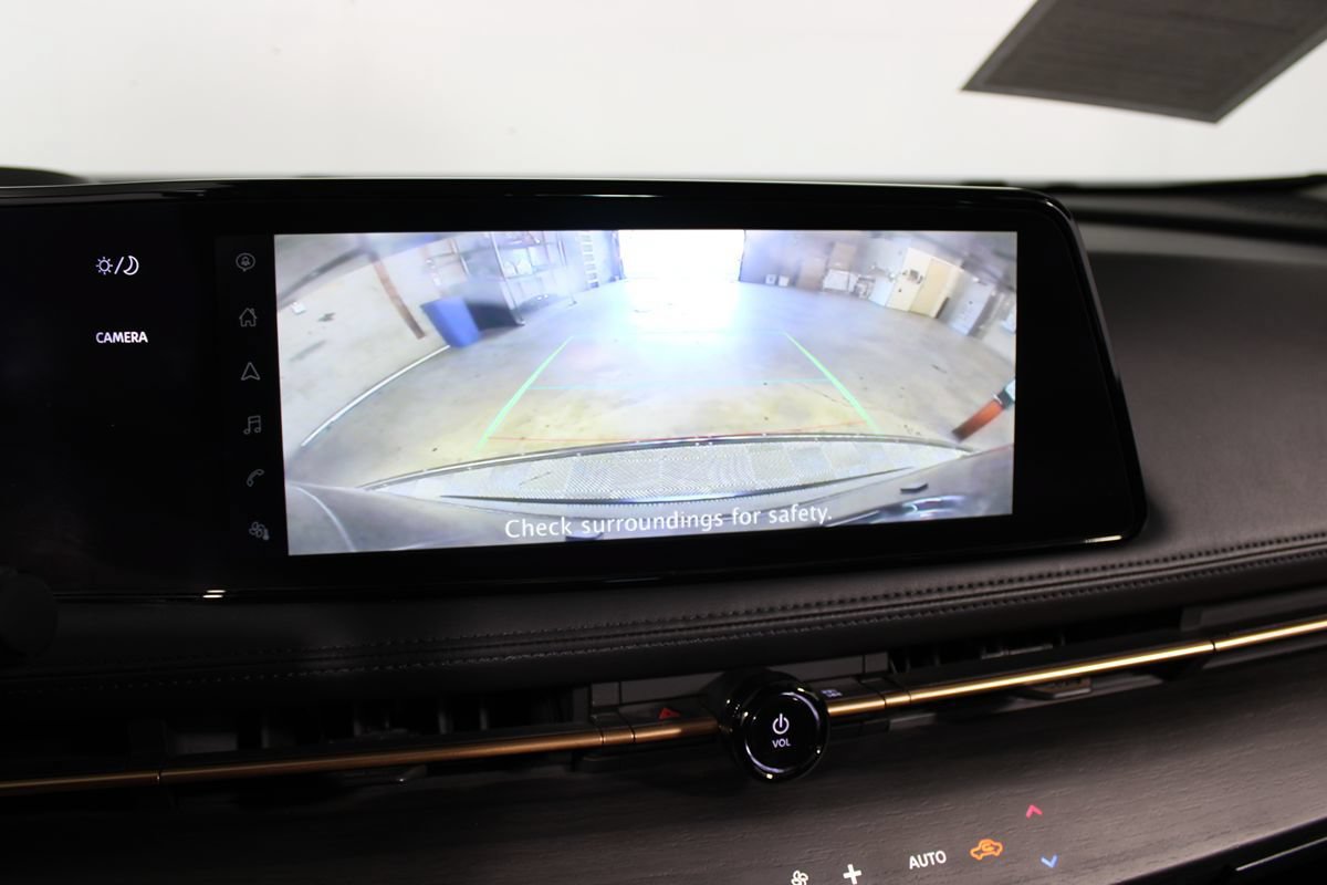 Used 2023 Nissan Ariya FWD image 21