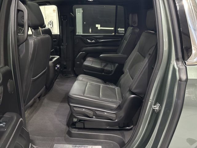 Used 2024 GMC Yukon XL Denali image 25