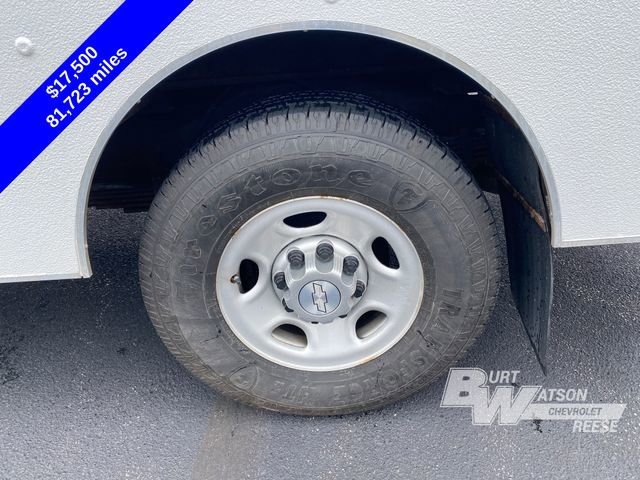 Used 2015 Chevrolet Express 3500 image 19