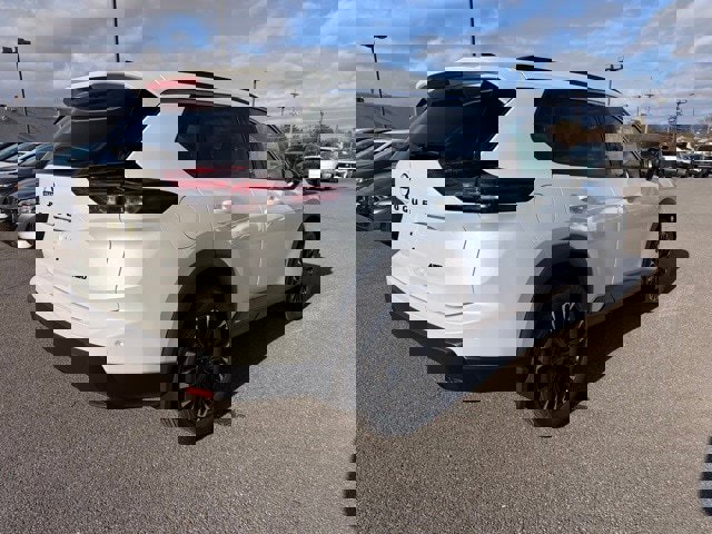 New 2026 Nissan Rogue SV image 5