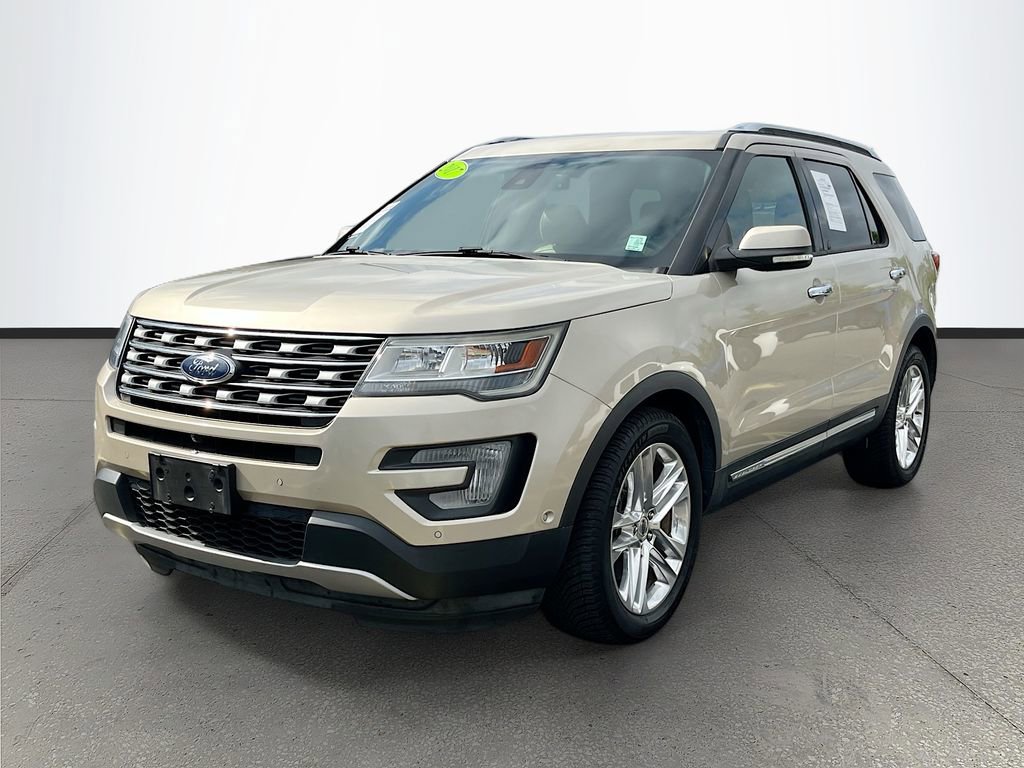 Used 2017 Ford Explorer Limited w/ Equipment Group 301A FWD image 3