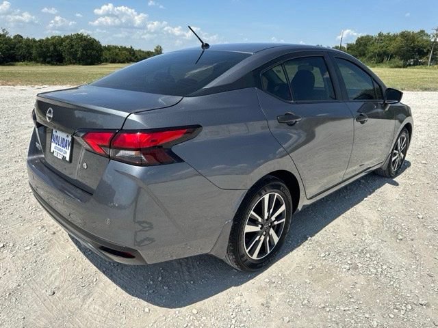 Used 2025 Nissan Versa S w/ S Plus Package FWD image 5
