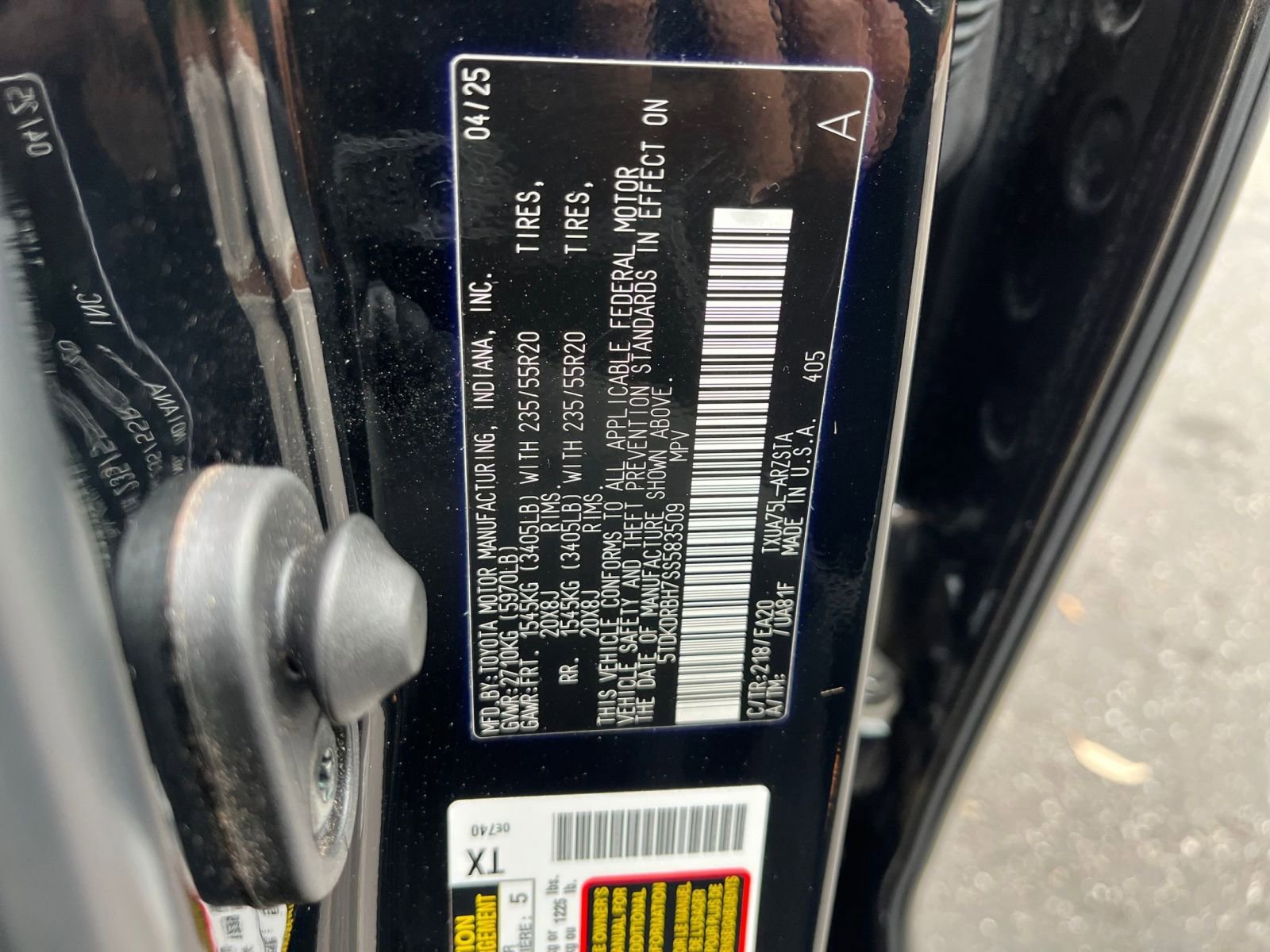 Used 2025 Toyota Highlander XSE AWD/4WD image 32