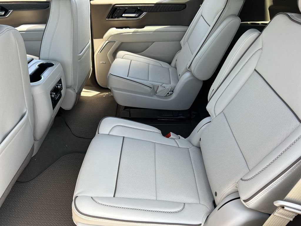 New 2026 GMC Yukon Denali AWD/4WD image 25