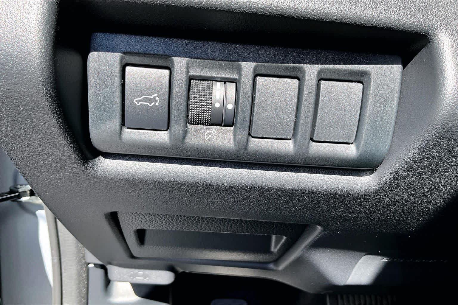 New 2026 Subaru Outback Touring XT AWD/4WD image 19