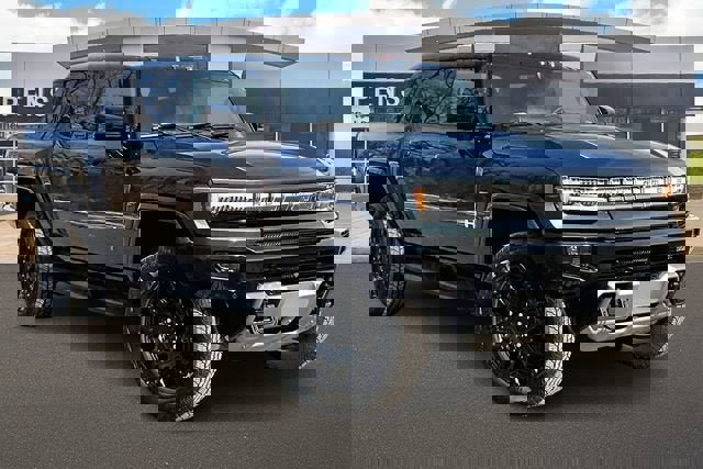 New 2026 GMC Hummer EV 4x4 Crew Cab image 2