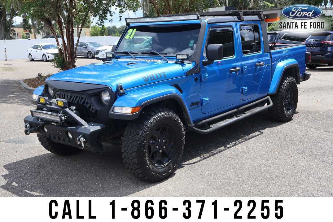 Used 2021 Jeep Gladiator Sport AWD/4WD image 2