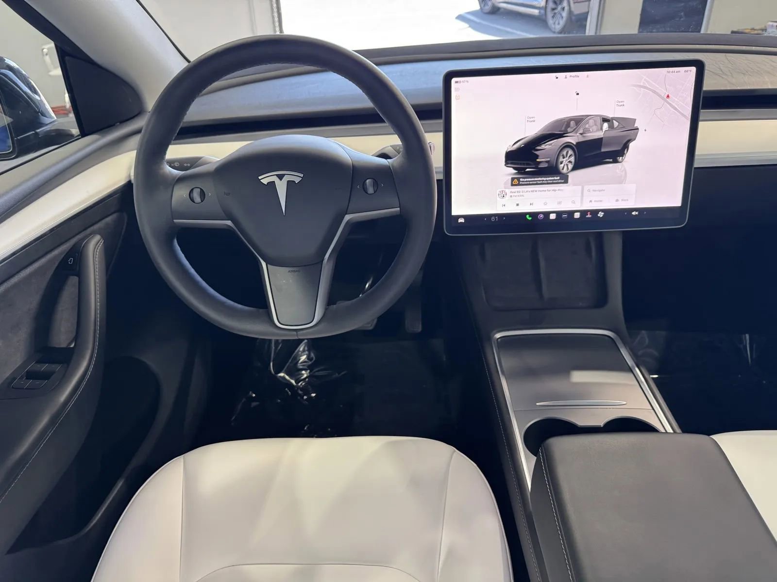 Used 2023 Tesla Model Y Long Range image 11