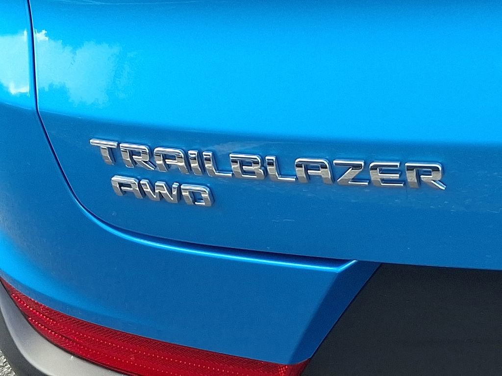 Used 2025 Chevrolet TrailBlazer ACTIV w/ Convenience Package image 32