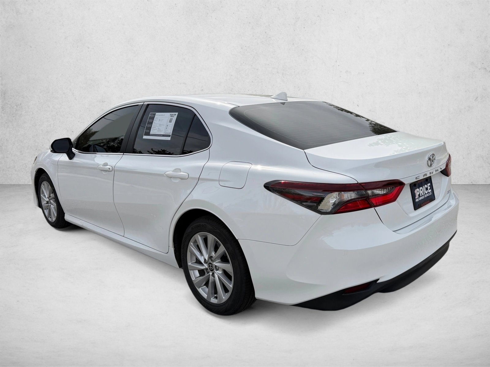 Used 2023 Toyota Camry LE w/ Convenience Package image 7