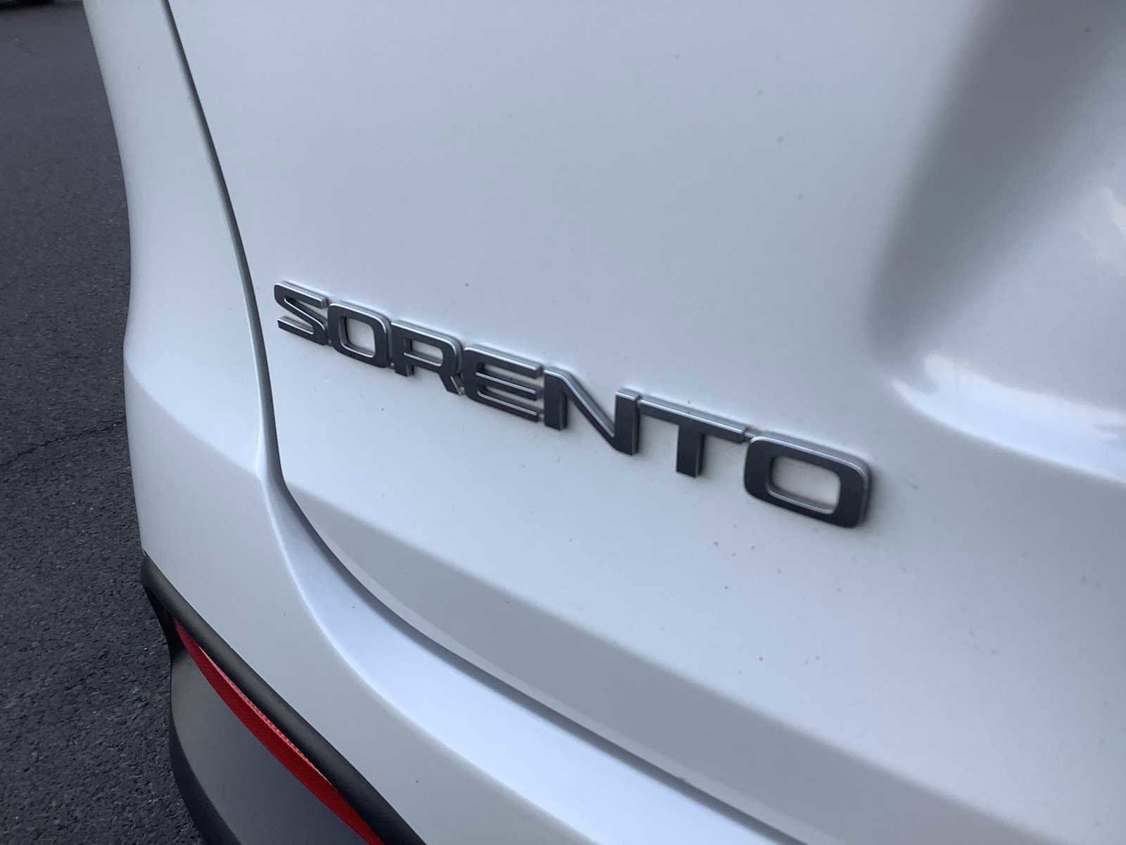 Used 2017 Kia Sorento AWD image 6