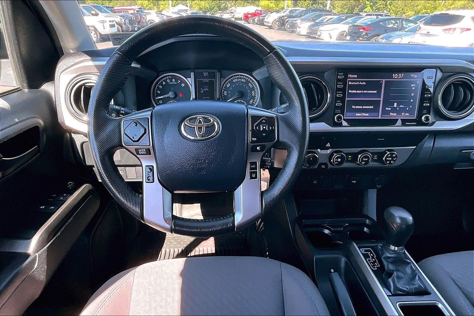 Used 2020 Toyota Tacoma SR5 w/ SR5 Appearance Package (SM) AWD/4WD image 5