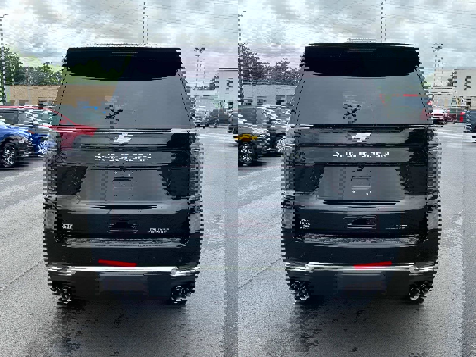 New 2025 Chevrolet Suburban Premier w/ Sun And Tow Package image 4