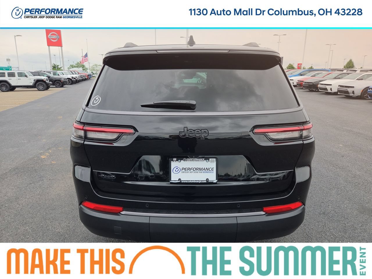 New 2026 Jeep Grand Cherokee L Limited w/ Limited Altitude Package AWD/4WD image 6