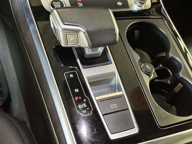 Used 2022 Audi Q7 3.0T Premium Plus w/ Premium Plus Package AWD/4WD image 35
