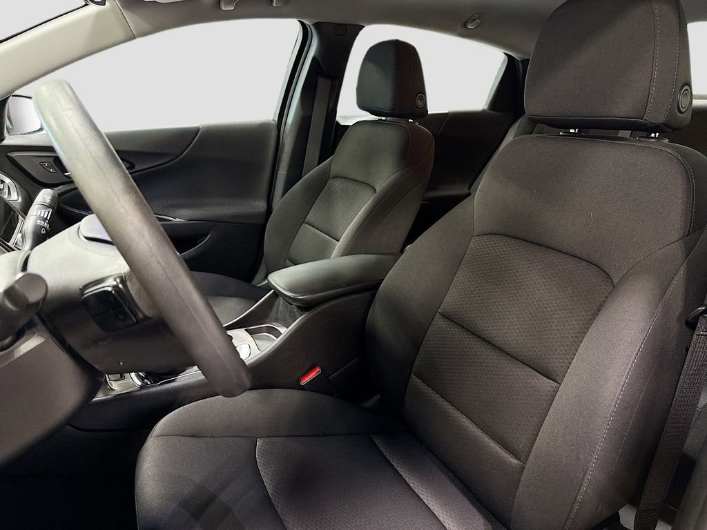 Used 2021 Chevrolet Malibu LS FWD image 19