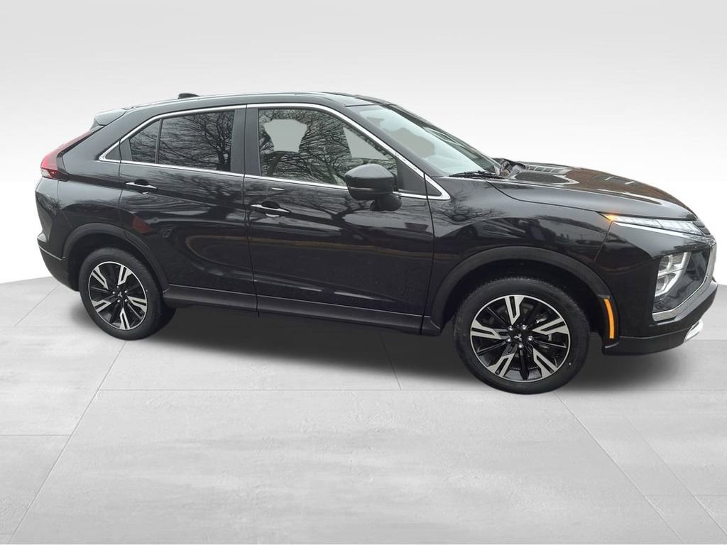 Used 2025 Mitsubishi Eclipse Cross SE image 30