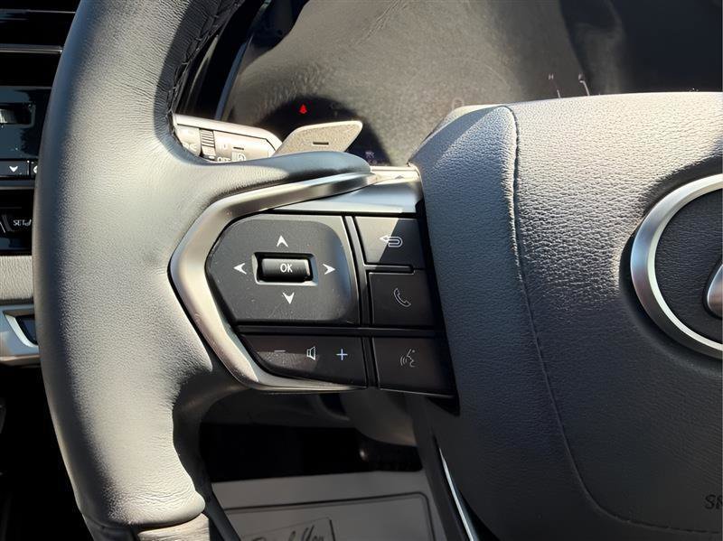 Used 2023 Lexus RX 350h w/ Cold Area Package AWD/4WD image 49