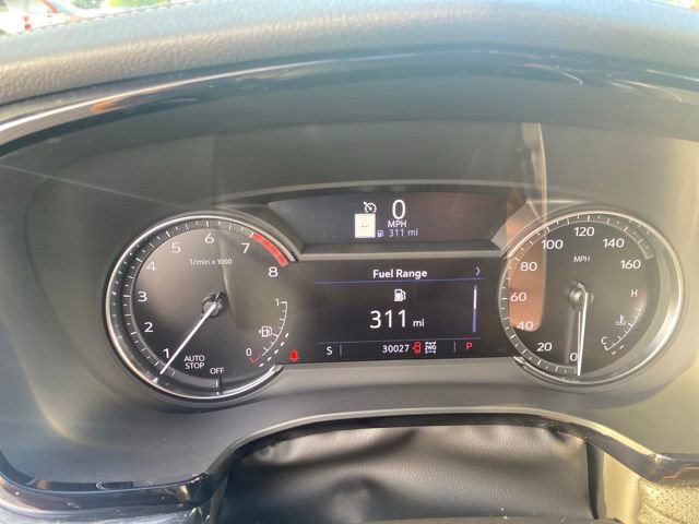 Used 2023 Cadillac XT5 Premium Luxury w/ LPO, Floor Liner Package AWD/4WD image 28