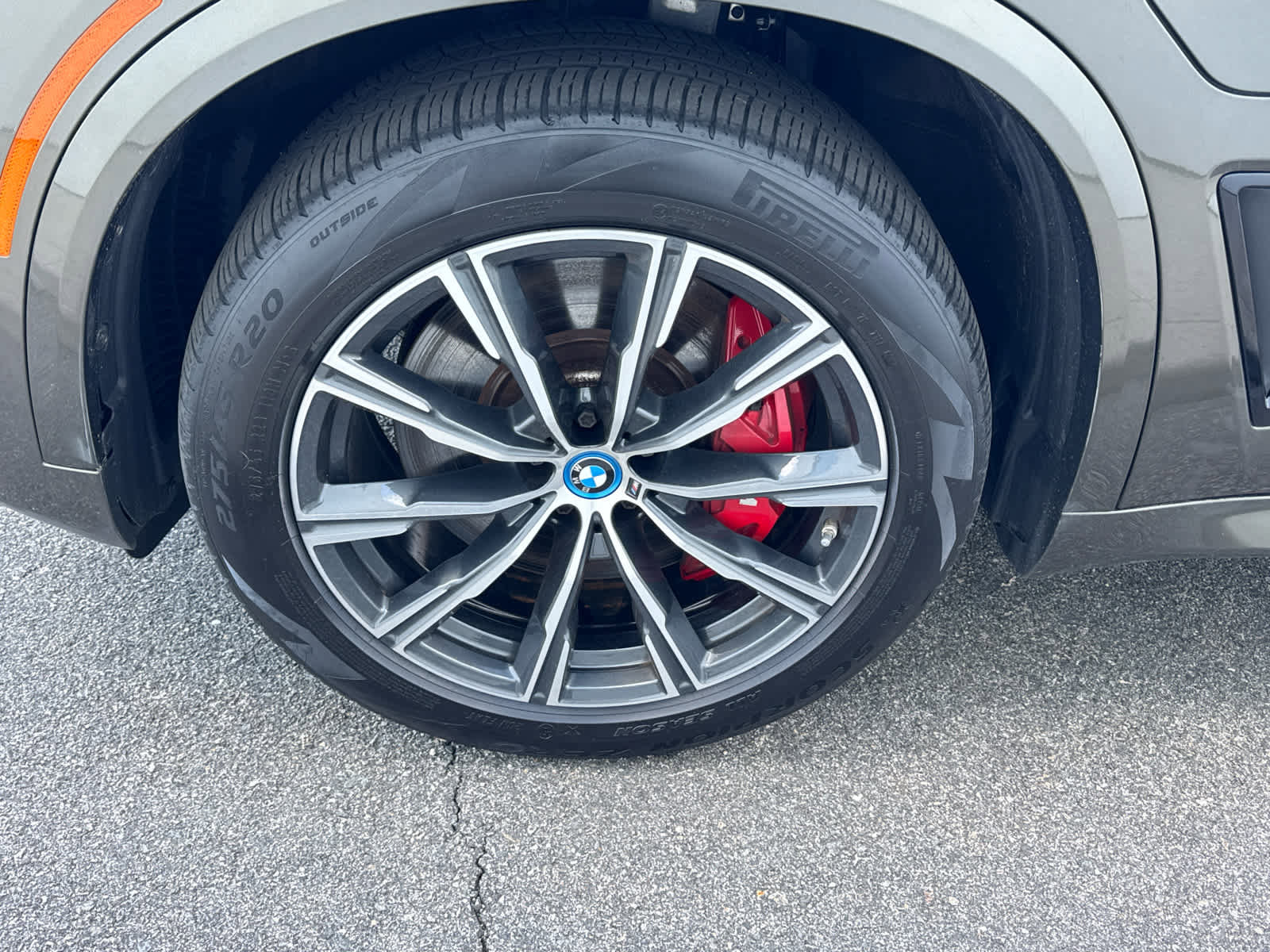 Certified 2023 BMW X5 xDrive45e w/ Executive Package image 9