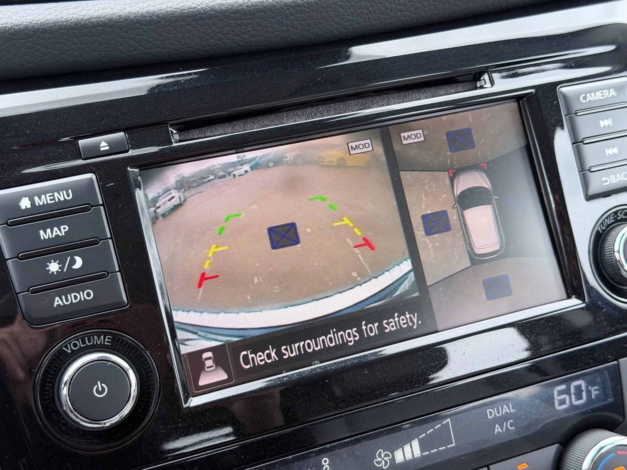 Used 2022 Nissan Rogue Sport SL image 23