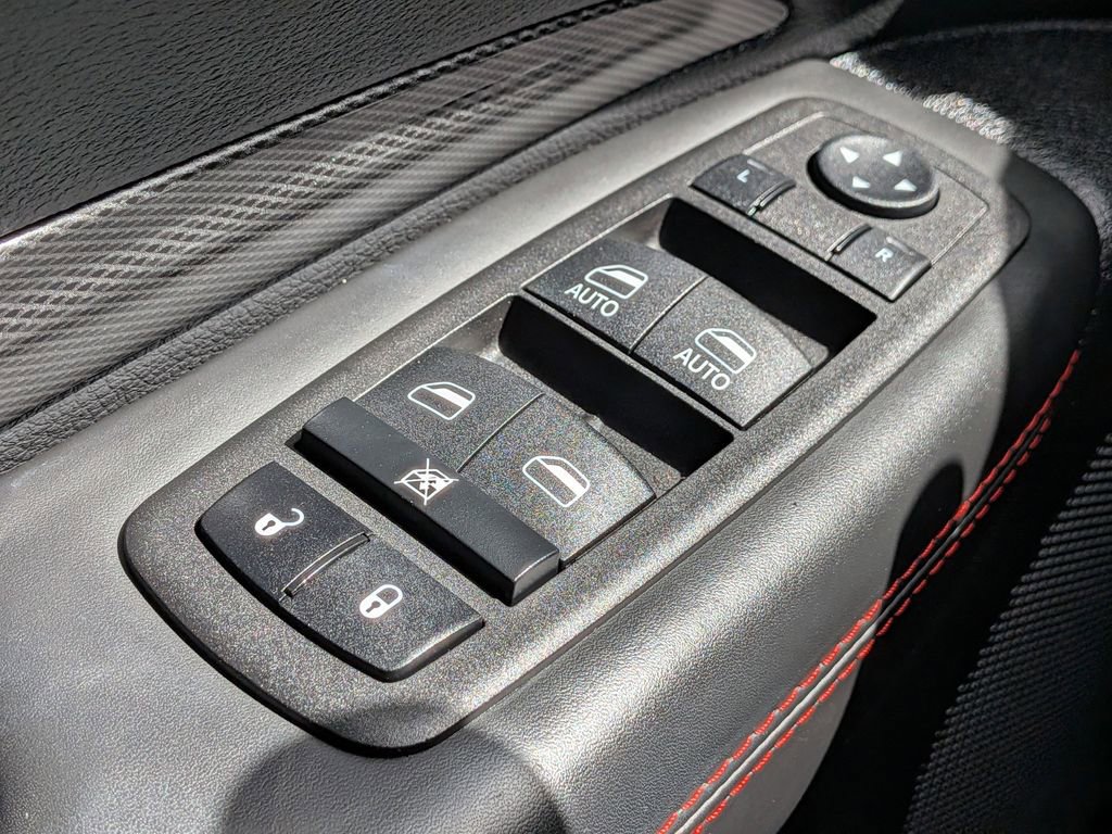 Used 2023 Dodge Durango GT image 28