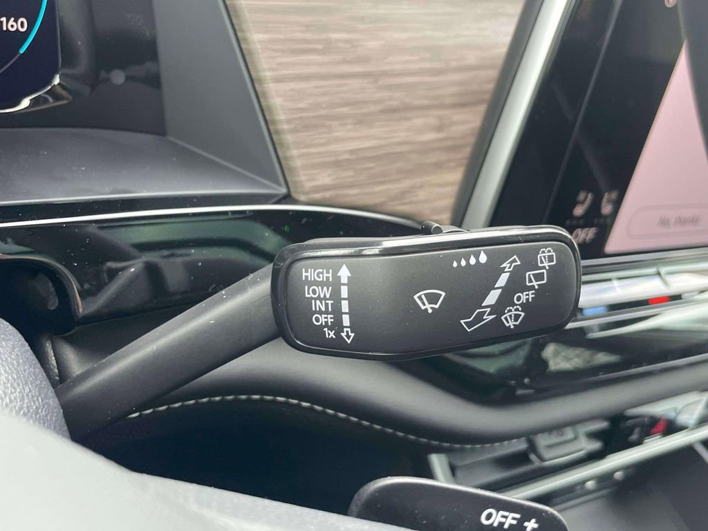 New 2026 Volkswagen Atlas SEL Premium R-Line image 26