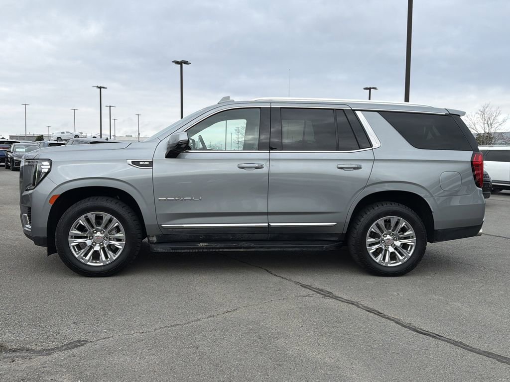Used 2023 GMC Yukon Denali image 2