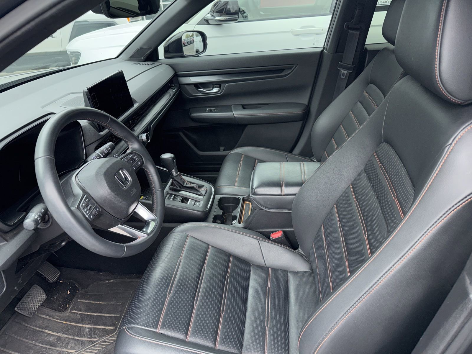 Used 2024 Honda CR-V Sport-L image 3