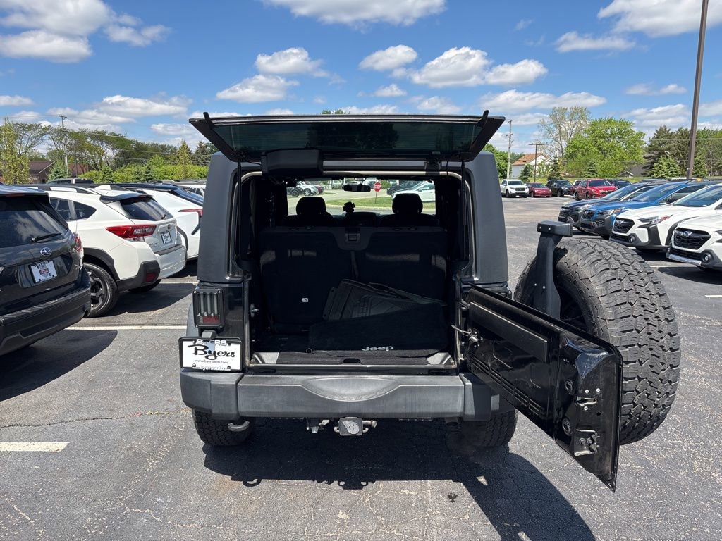 Used 2017 Jeep Wrangler Sport w/ Quick Order Package 24S AWD/4WD image 8